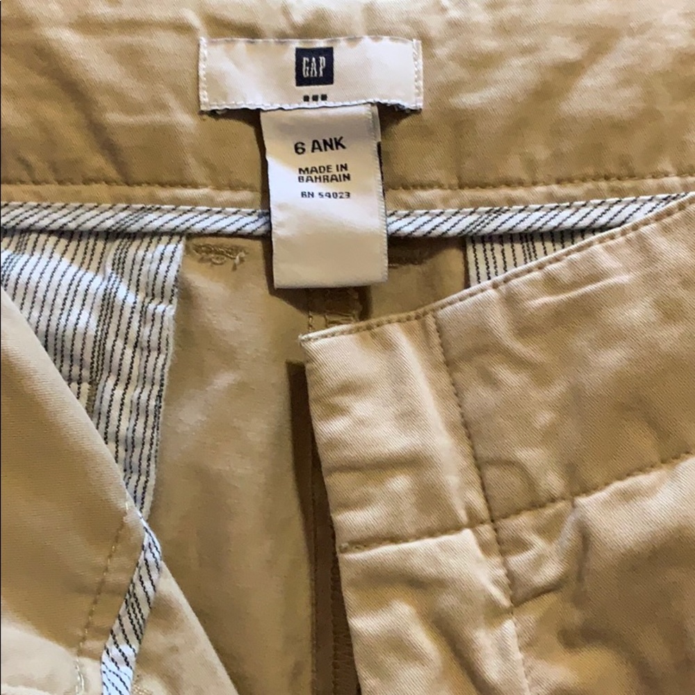 Gap ankle khakis